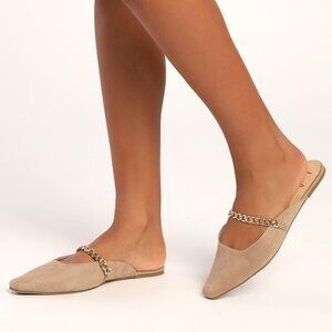 Lulus Lavareta Light Nude Suede Chain Pointed-toe Loafer Slides